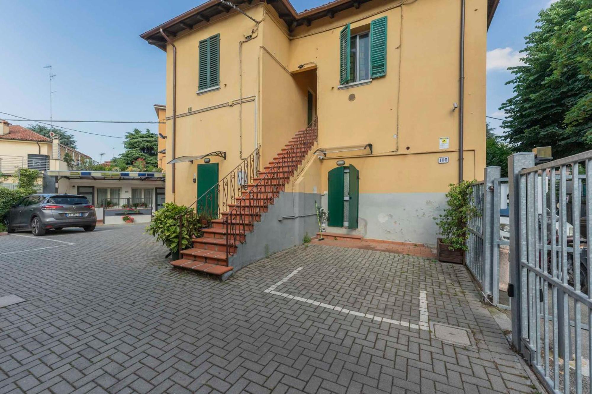 Apartment Borghetto San Donato 105